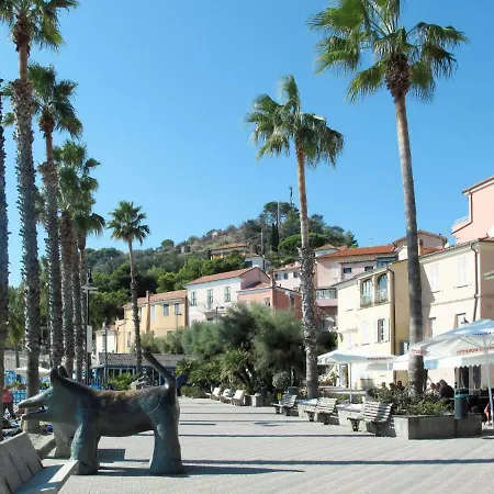 Locazione Turistica Emanuele San Lorenzo al Mare
